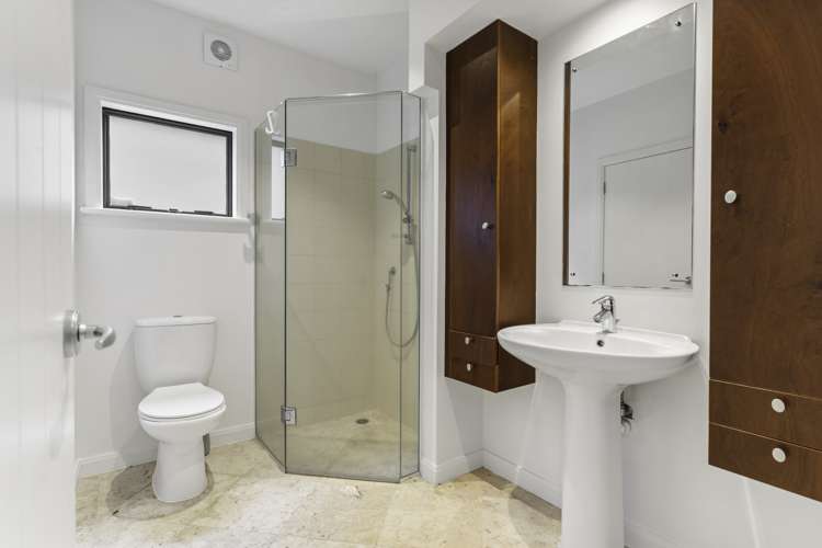 23B Seccombes Road Epsom_14