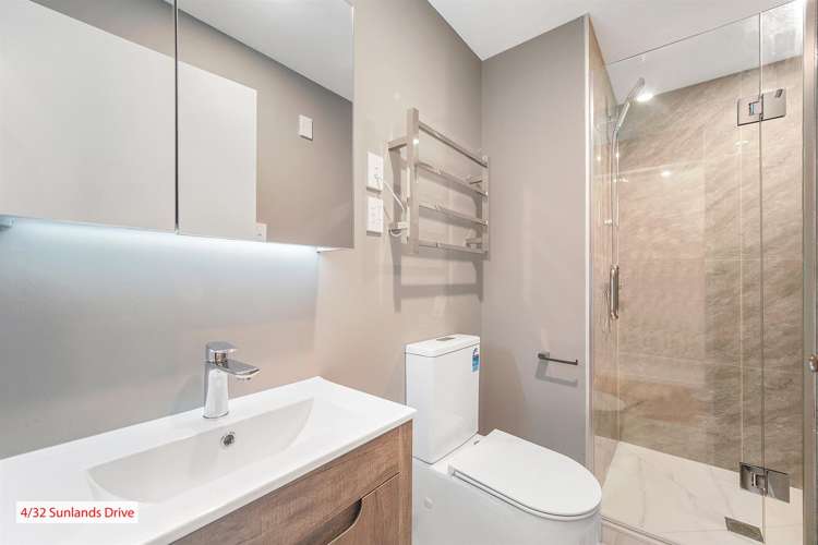 4/32 Sunlands Drive_3
