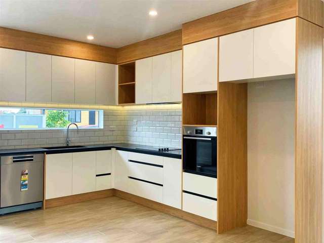 4 Longview Oak Lane Papakura_4