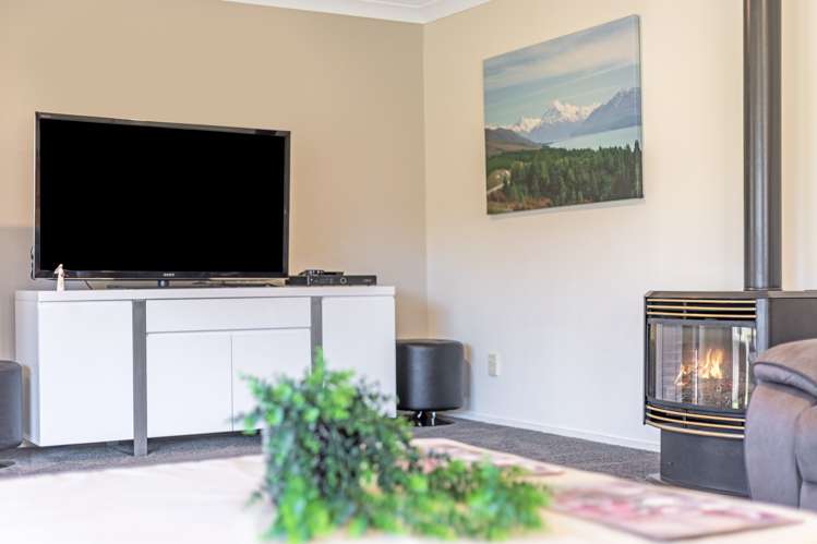 1 Birkinshaw Grove Riverstone Terraces_13