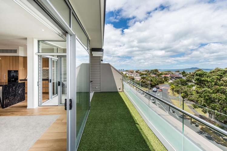 1/579 Beach Road Rothesay Bay_9