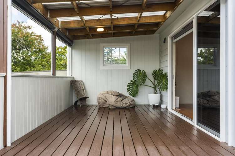 5 Bernard Street Avenues_13