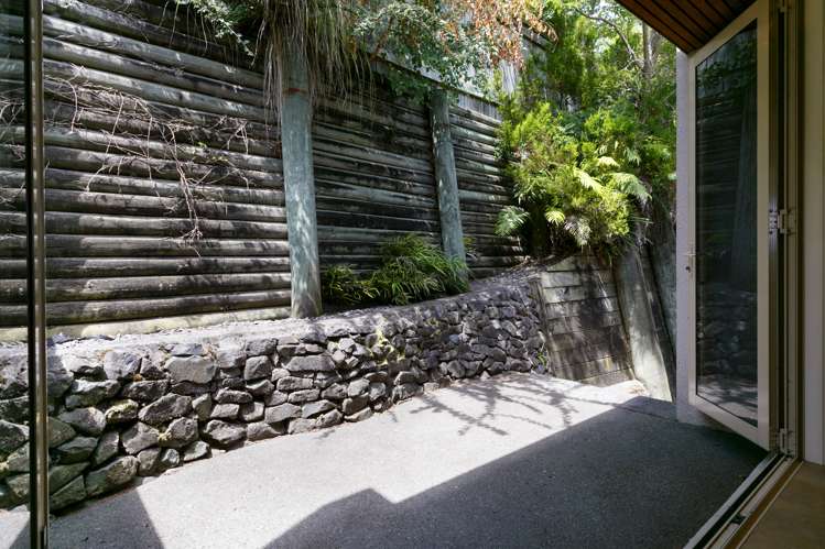 2/144 Lake Terrace Taupo_12