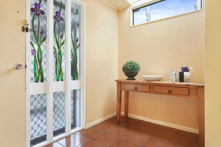 2b Lake Crescent Hamilton Lake_18