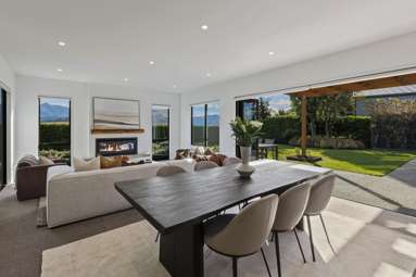 56 Jacks Point Rise_3
