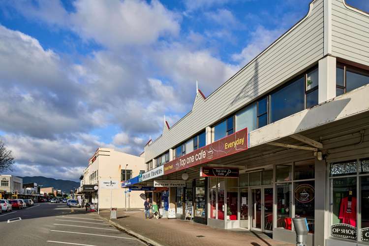 232-242 Jackson Street Petone_32