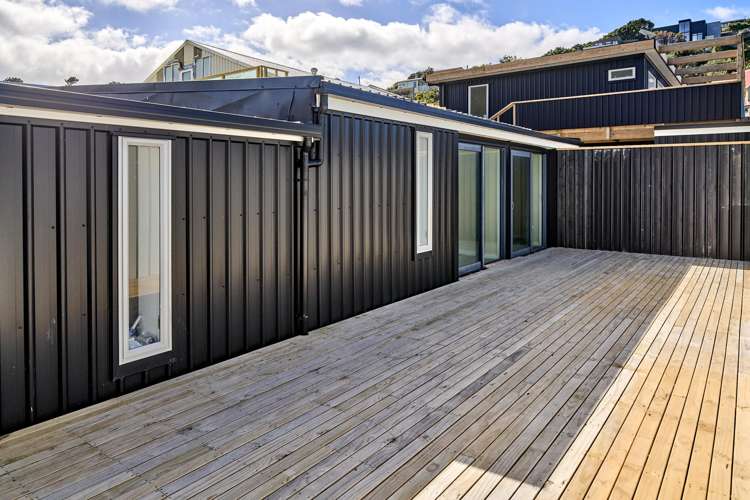 1 and 3 Happy Valley Road Owhiro Bay_12