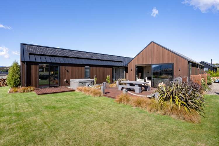 38 Mount Nicholas Avenue Wanaka_10