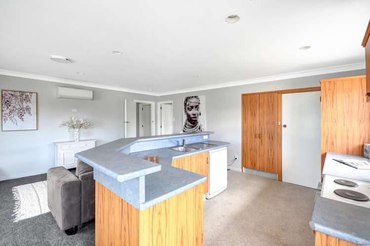 84 Bush Road Mosgiel_5