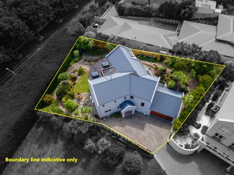 9 Enticott Place Huntsbury_23