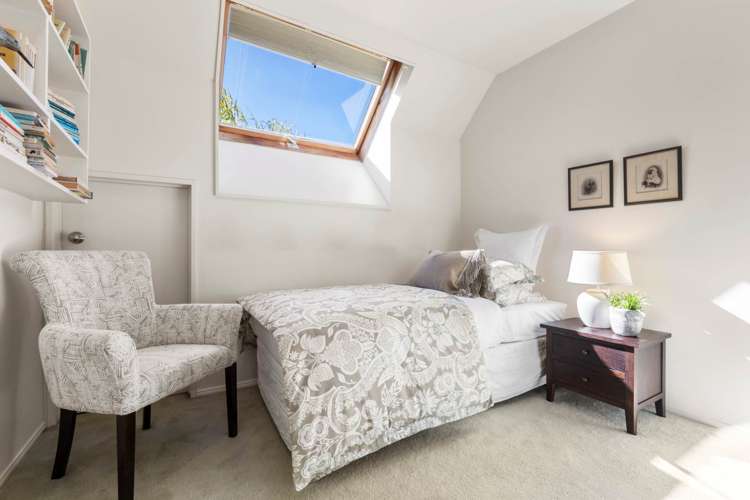 1/2 Kenny Road Remuera_13