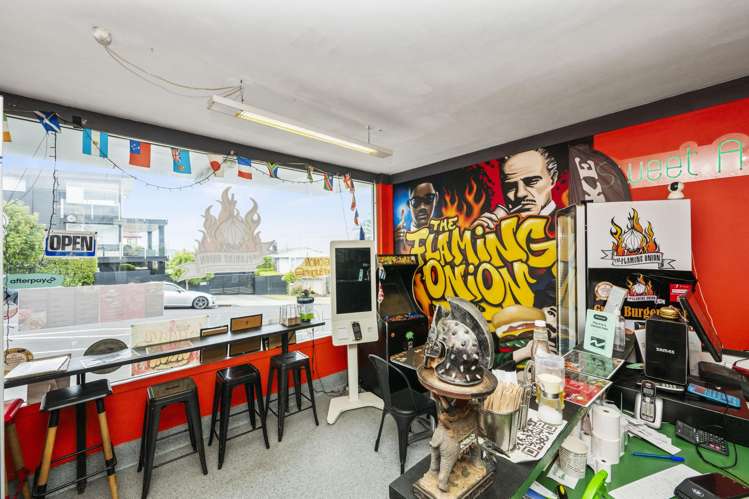 1 Lydia Avenue Northcote_8