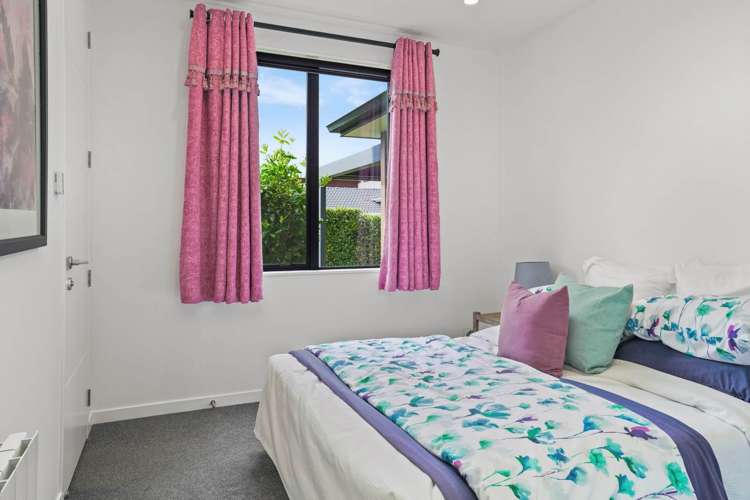 13 Seaview Road Castor Bay_18