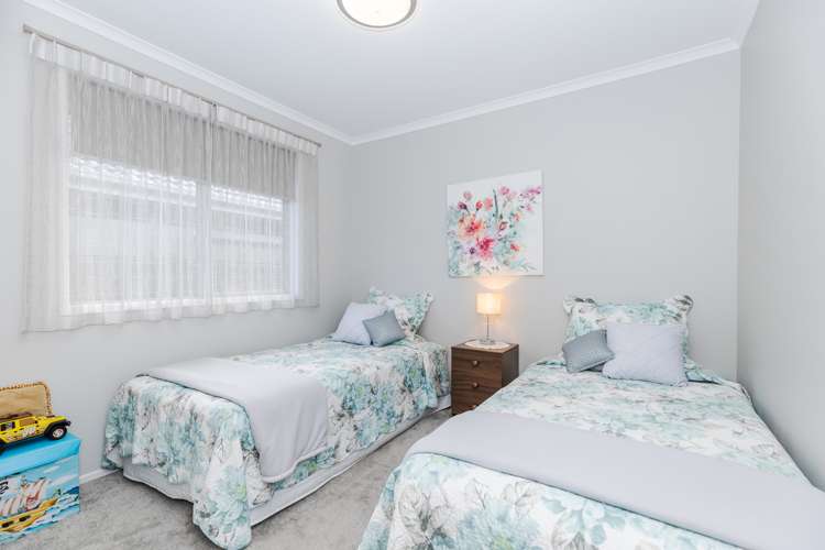 16 Carlingford Rise Dinsdale_18