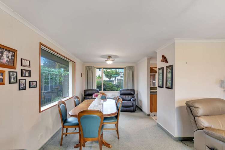 7 Robertson Street Gore_12