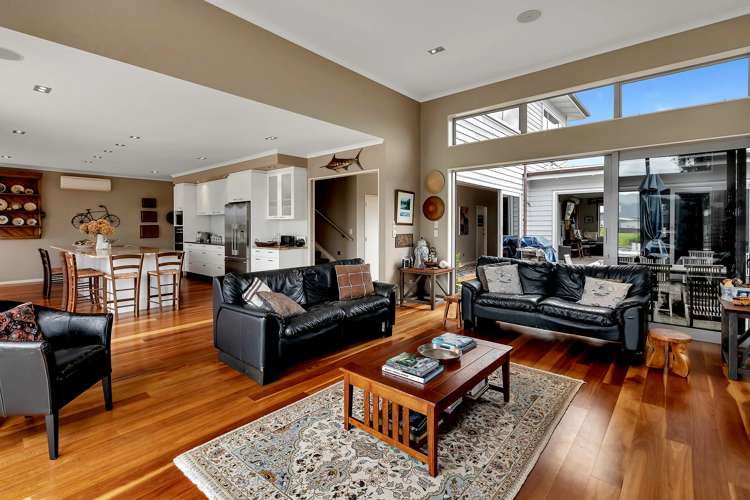 5 Lanyard Place One Tree Point_9