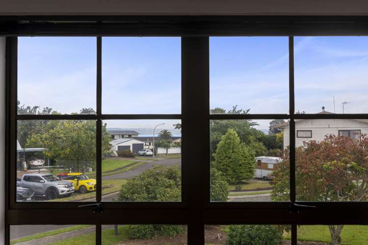 8 Taurus Place Kawaha Point_14