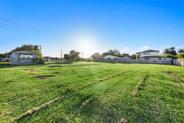 142 Princes St. East & Frank Grey Pl. Otahuhu_4