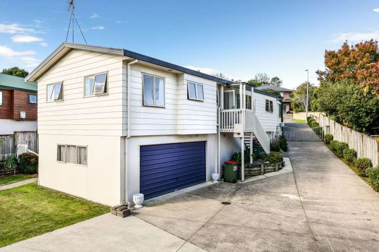 68 Dixon Road Glenview_20