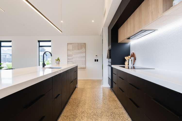 11 Three Kings Court Outram_13