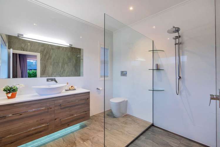 4 Robert Might Road Kumeu_13