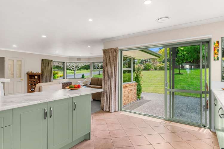 49 Newton Road Maungatapere_10