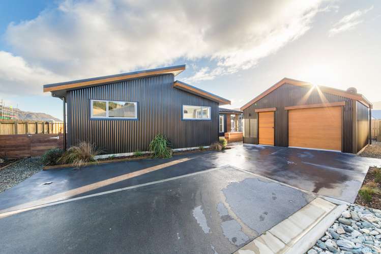 52 Myles Way Lower Shotover_10