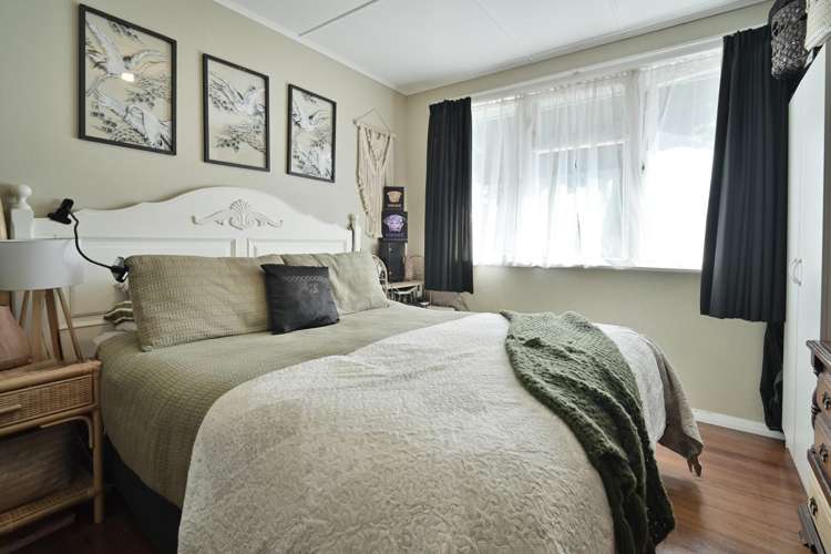 408 Huia Street Camberley_5