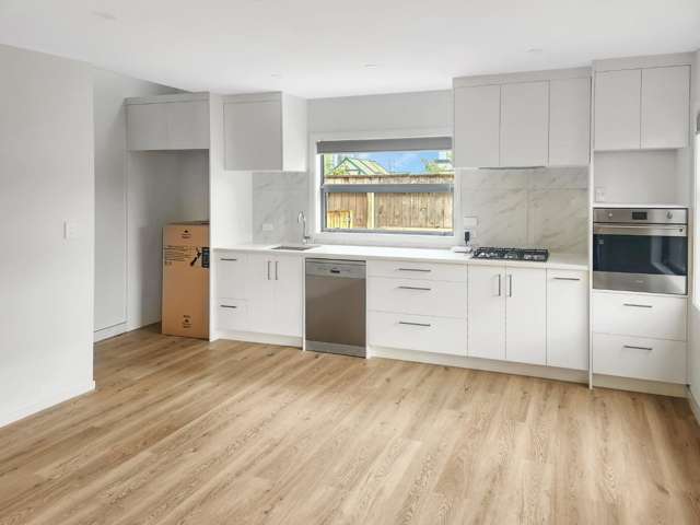 A/6 Russell Street 1371_2