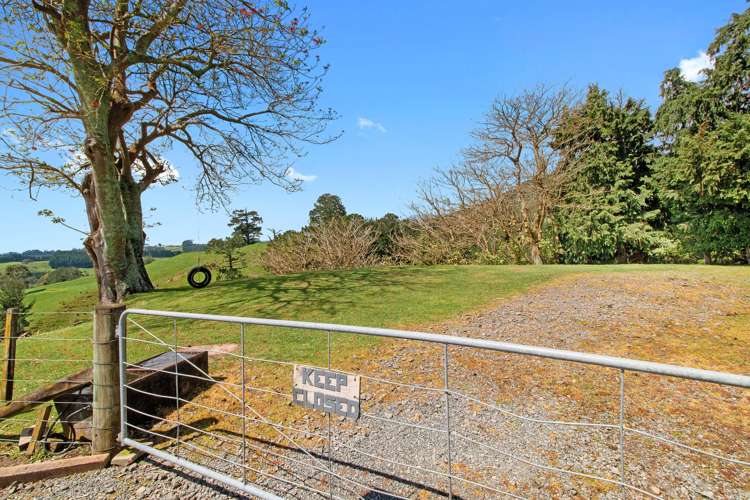 417 Hot Springs Road Hauraki Surrounds_14