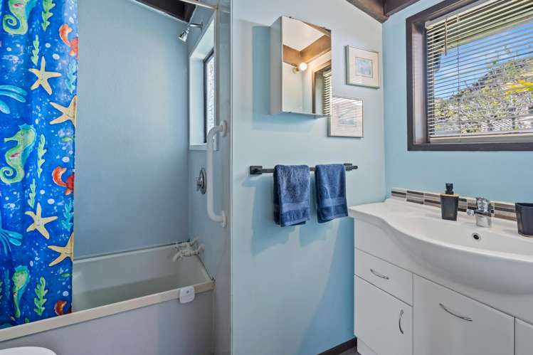 41 Stuart Road Mcleod Bay_24