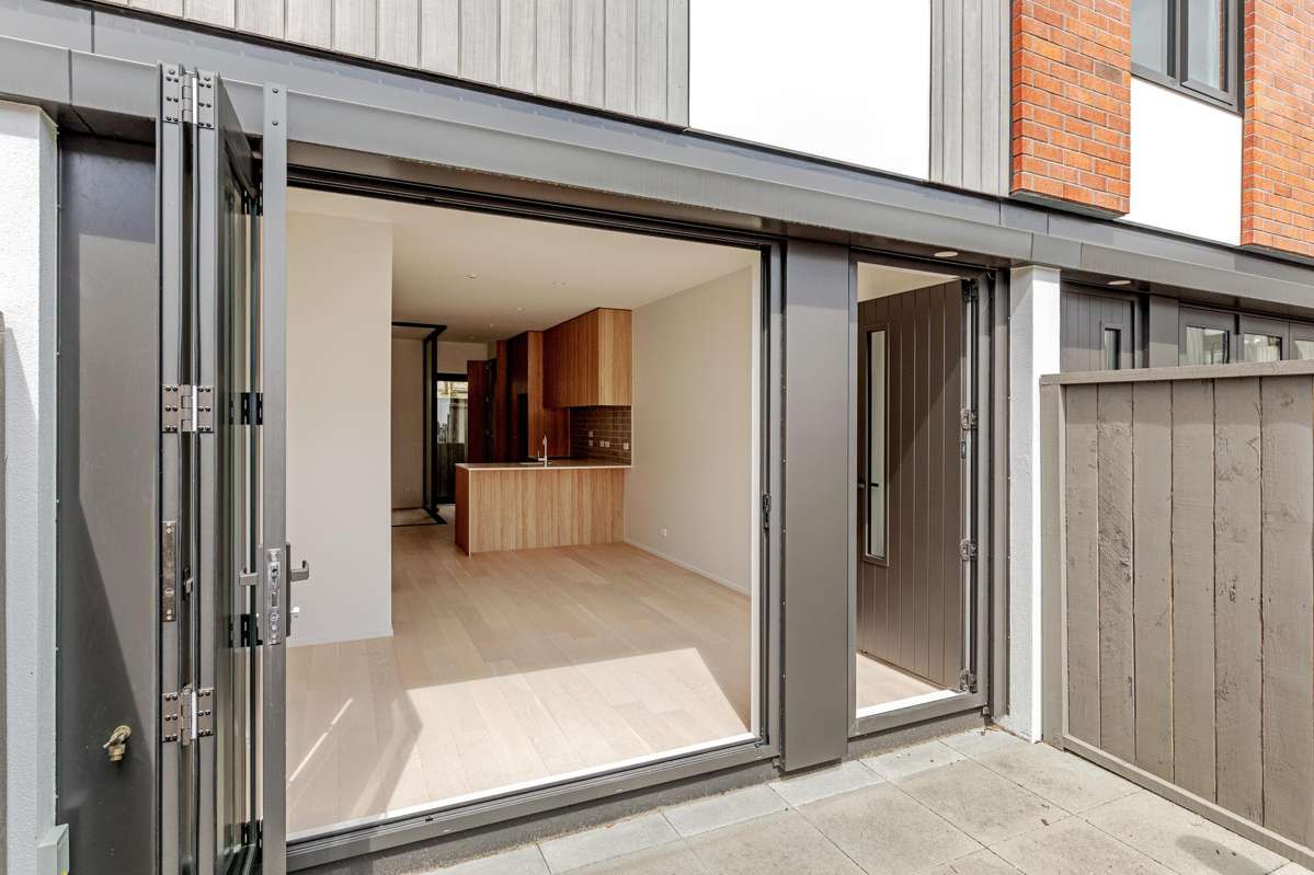 27/124 Taylors Road_2