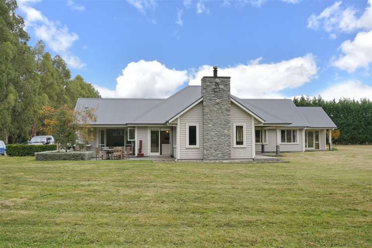 2 Garrymere Road Okuku_16