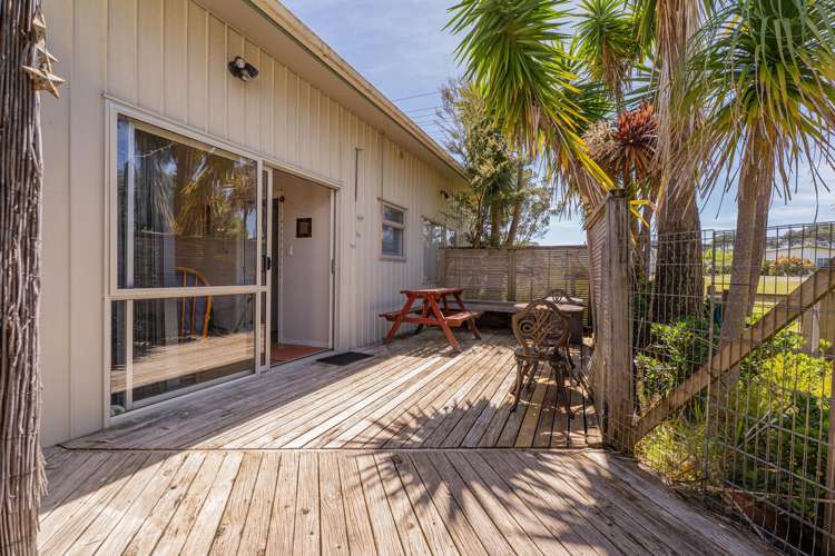 4 Captain Cook Road Cooks Beach_16