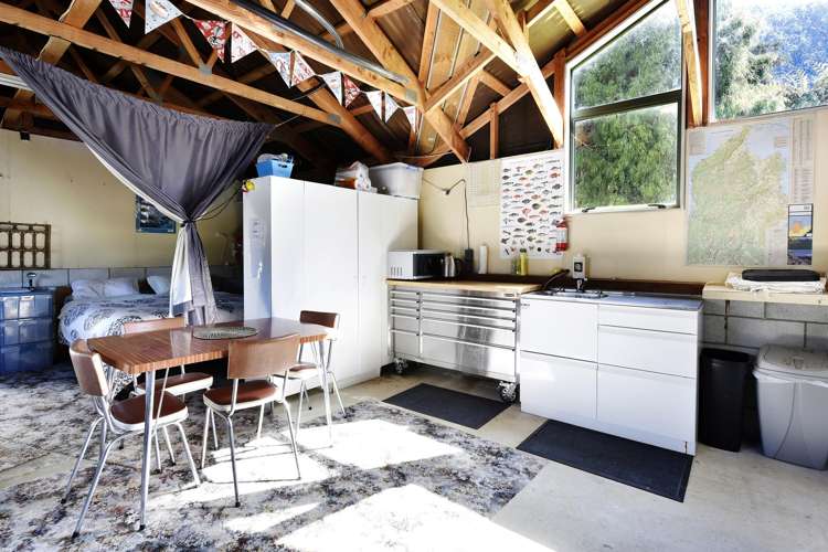 26 Kamahi Road, Tennyson Inlet Marlborough Sounds_11