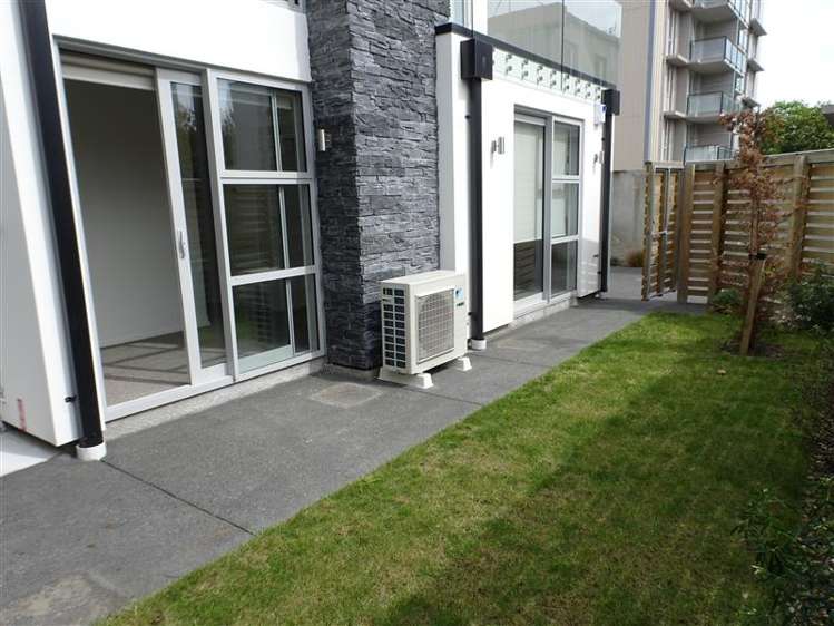 2/186 Worcester Street 1419_14