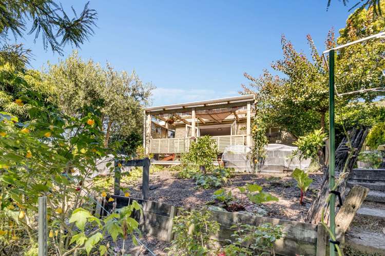 149b Waikawa Road Picton_21
