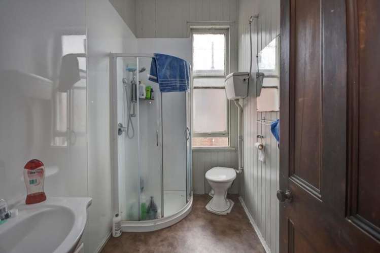 15 Duke Street North Dunedin_4