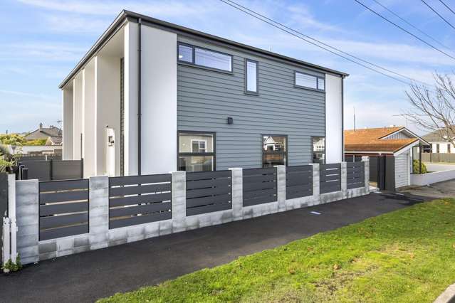 New, stunning and Effortless living!