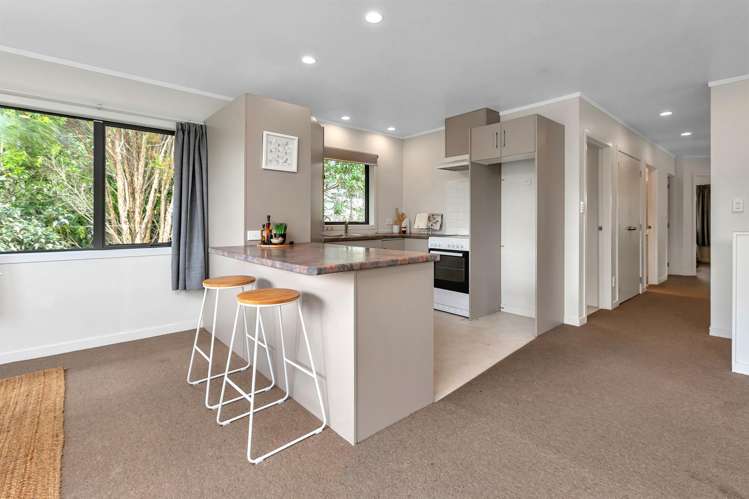 17A Tikorangi Place Morningside_7