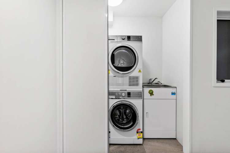 2/112 Coates Avenue Orakei_13