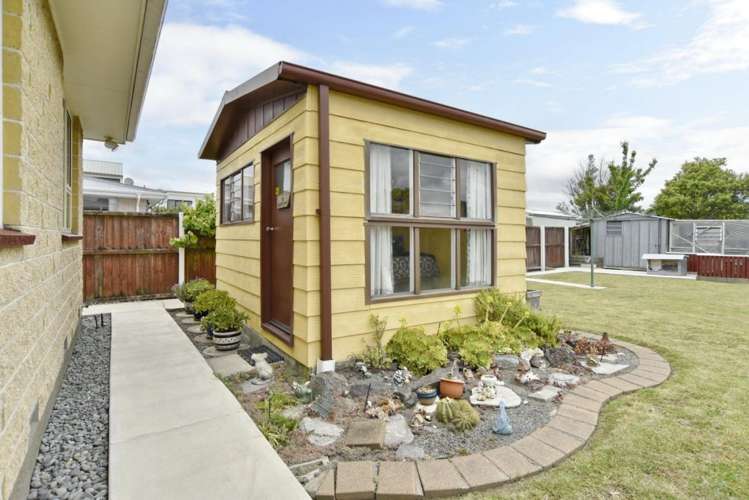 12 Allstone Place Burwood_17