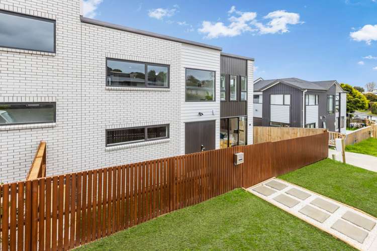 81A Bond Crescent Forrest Hill_1