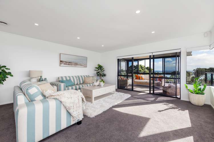 1418 Whangaparaoa Road Army Bay_6
