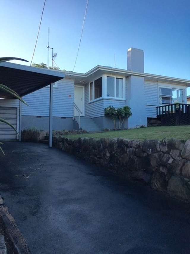 80 Kingswood Road Brookfield_1