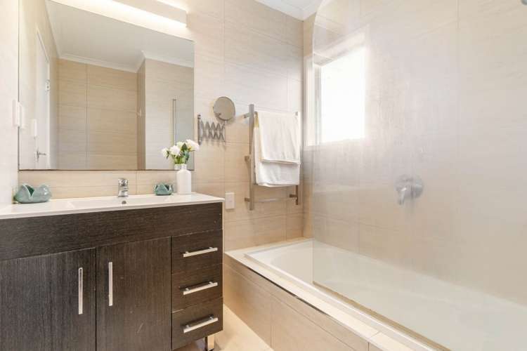 28 Stredwick Drive Torbay_14