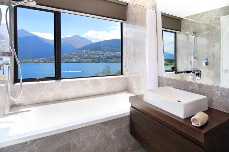 643 Peninsula Road Kelvin Heights_14