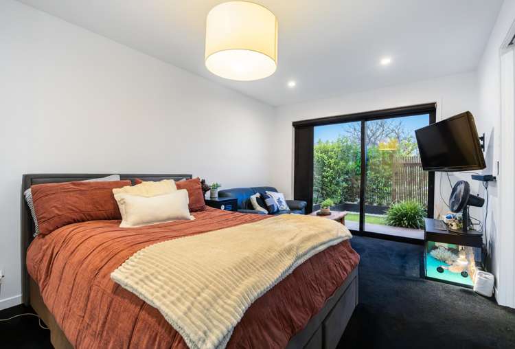 16 Tuatini Place Long Bay_16