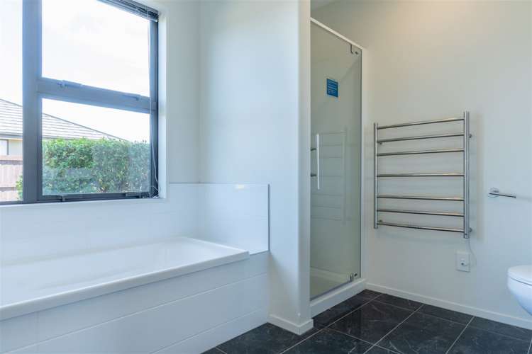 33 Winfield Drive Wigram_17