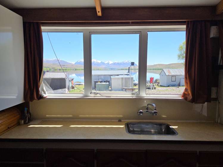Hut 38 217 Lake Alexandrina South Road Lake Tekapo_12